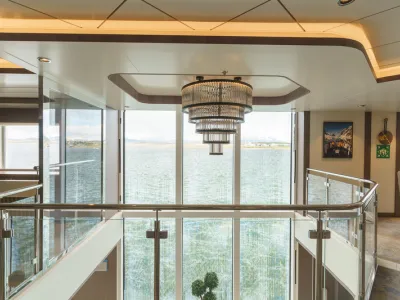 Ocean Explorer - Entertainment