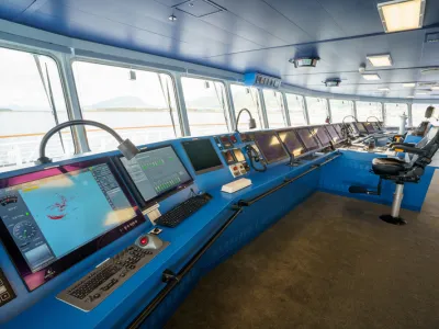 Ultramarine - Entertainment