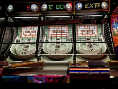 Adventure of the Seas - Entertainment