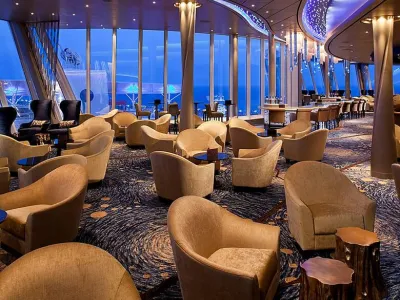 Enchantment of the Seas - Entertainment