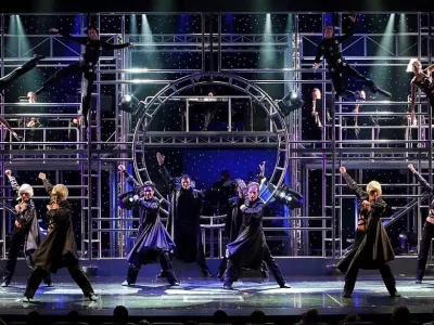 Enchantment of the Seas - Entertainment