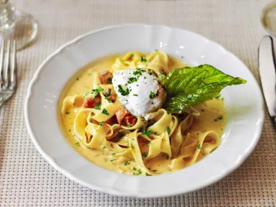 Adventure of the Seas - Dining