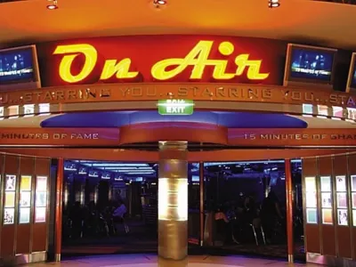 Allure of the Seas - Entertainment