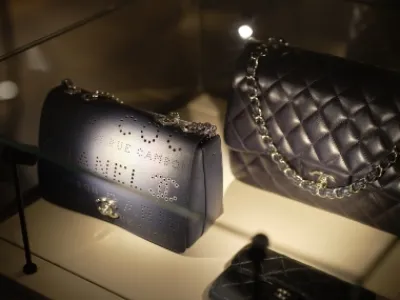 Ritz_Carlton_Yacht_Collective_Evrima_-_Boutique