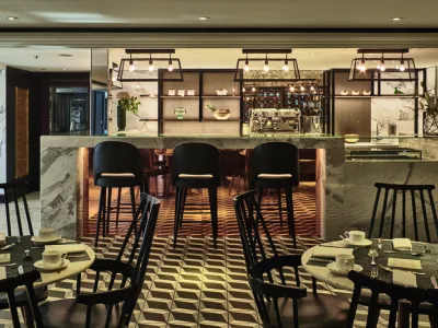 Riverside Mozart - Dining