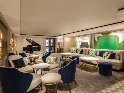 Riverside Mozart - Entertainment