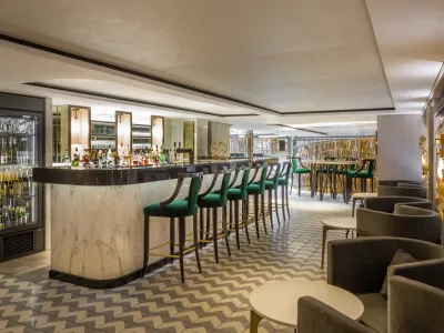 Riverside Mozart - Entertainment