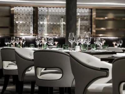 Riverside Mozart - Dining