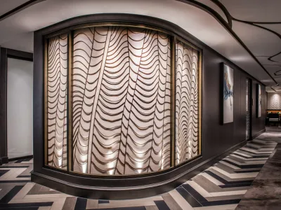 Riverside Ravel - Entertainment