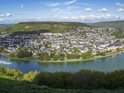 Riverside_Debussy_-_Exterior__Credit._Ian_Schemper_Photography