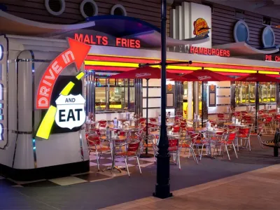 Mariner of the Seas - Dining