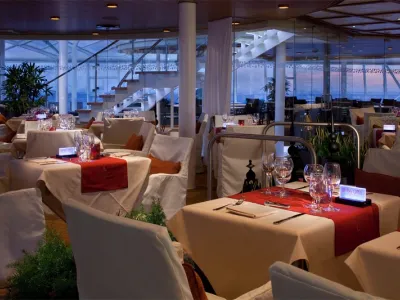 Radiance of the Seas - Dining