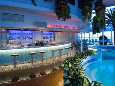 Ovation of the Seas - Entertainment