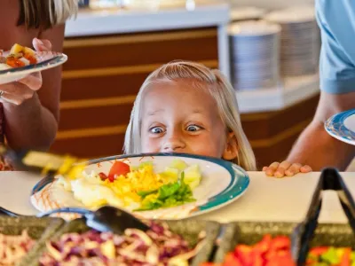 Adventure of the Seas - Dining