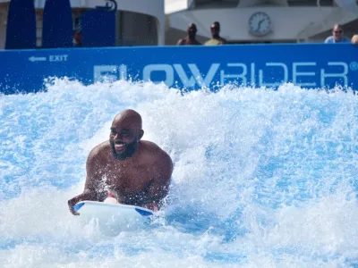 Freedom of the Seas - Entertainment