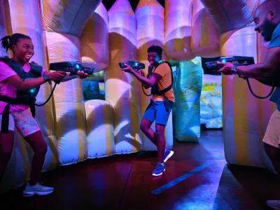 Freedom of the Seas - Entertainment