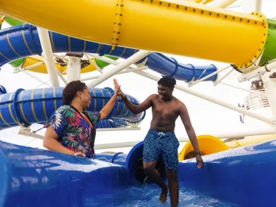 Freedom of the Seas - Entertainment