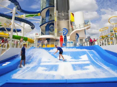 Independence Of The Seas - Entertainment