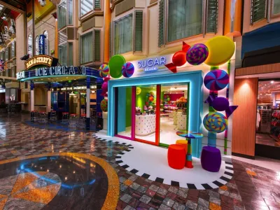 Independence Of The Seas - Dining