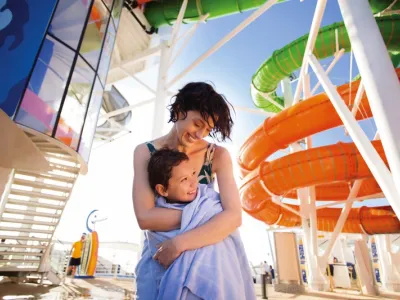 Liberty of the Seas - Entertainment