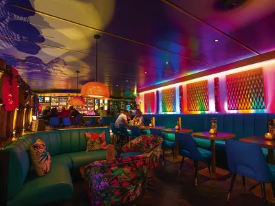 Mariner of the Seas - Entertainment