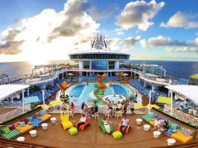 Navigator of the Seas - Entertainment