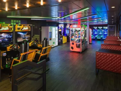 Symphony of the Seas - Entertainment