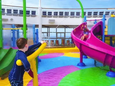 Symphony of the Seas - Kids & Teens