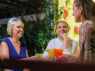 Allure of the Seas - Entertainment