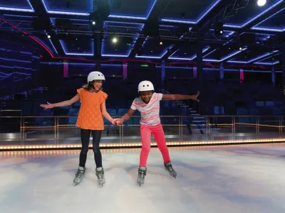 Allure of the Seas - Entertainment