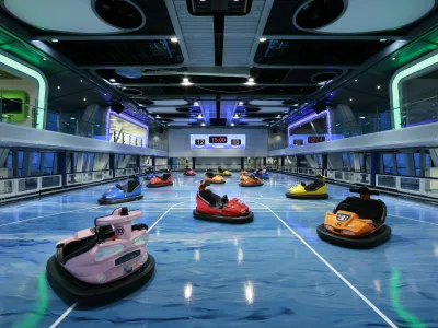 Royal_Caribbean_International_Quantum_of_the_Seas_Interior_SeaPlex_1