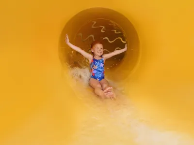 Royal_Caribbean_International__Freedom_of_the_Seas__The_Perfect_Storm_1__AHendel