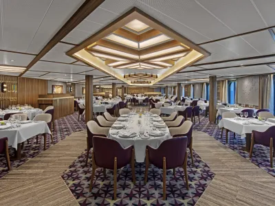 SEABOURN_Seabourn_Venture_-_The_Restaurant