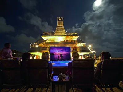 SeaDream_Yacht_Club_Exterior_Starlit_Movies