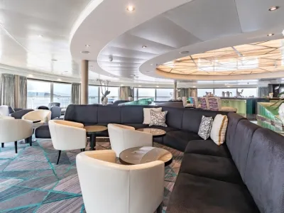 Seabourn Quest - Entertainment