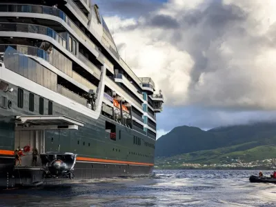 Seabourn Venture - Enrichment