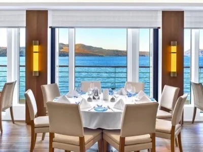 Viking Astrea - Dining