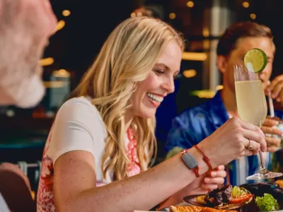 Brilliant Lady - Dining