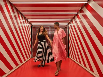 Scarlet Lady - Dining