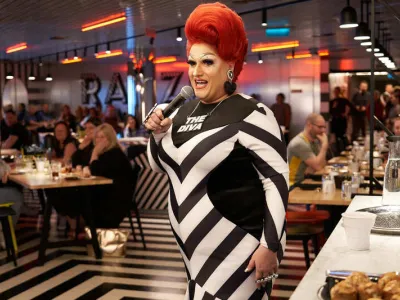 Valiant Lady - Dining