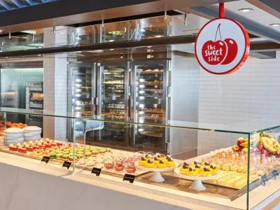 Scarlet Lady - Dining