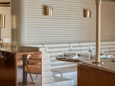 Scarlet Lady - Dining