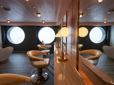 Scarlet Lady - Health & Fitness