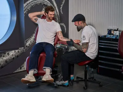 Scarlet Lady - Health & Fitness