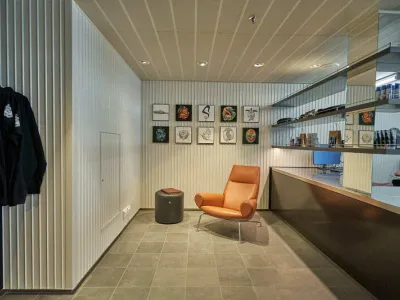 Scarlet Lady - Health & Fitness