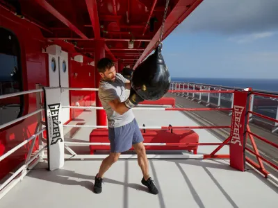 Scarlet Lady - Health & Fitness