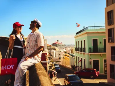 Scarlet Lady - Enrichment