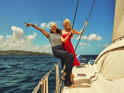 Scarlet Lady - Enrichment