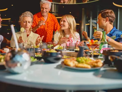 Scarlet Lady - Dining