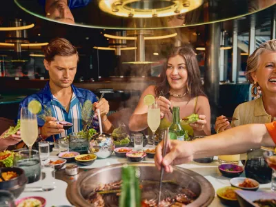 Scarlet Lady - Dining